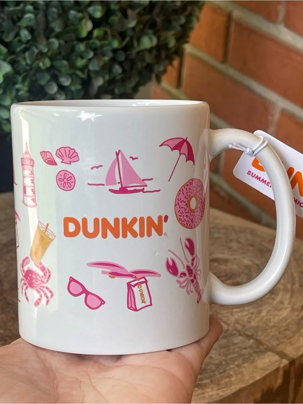 New DUNKIN Summer Ceramic Mug (11 oz.) 2026 Release Cup - Beach Ocean Theme